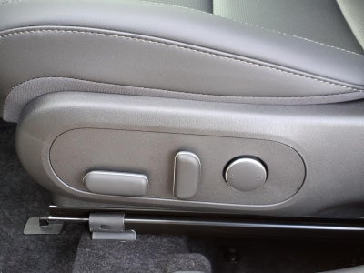 2026 Hyundai KONA SEL Premium FWD