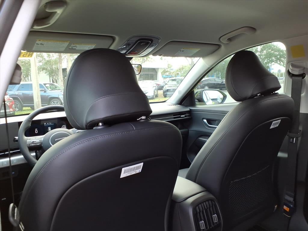 2026 Hyundai KONA SEL Premium FWD