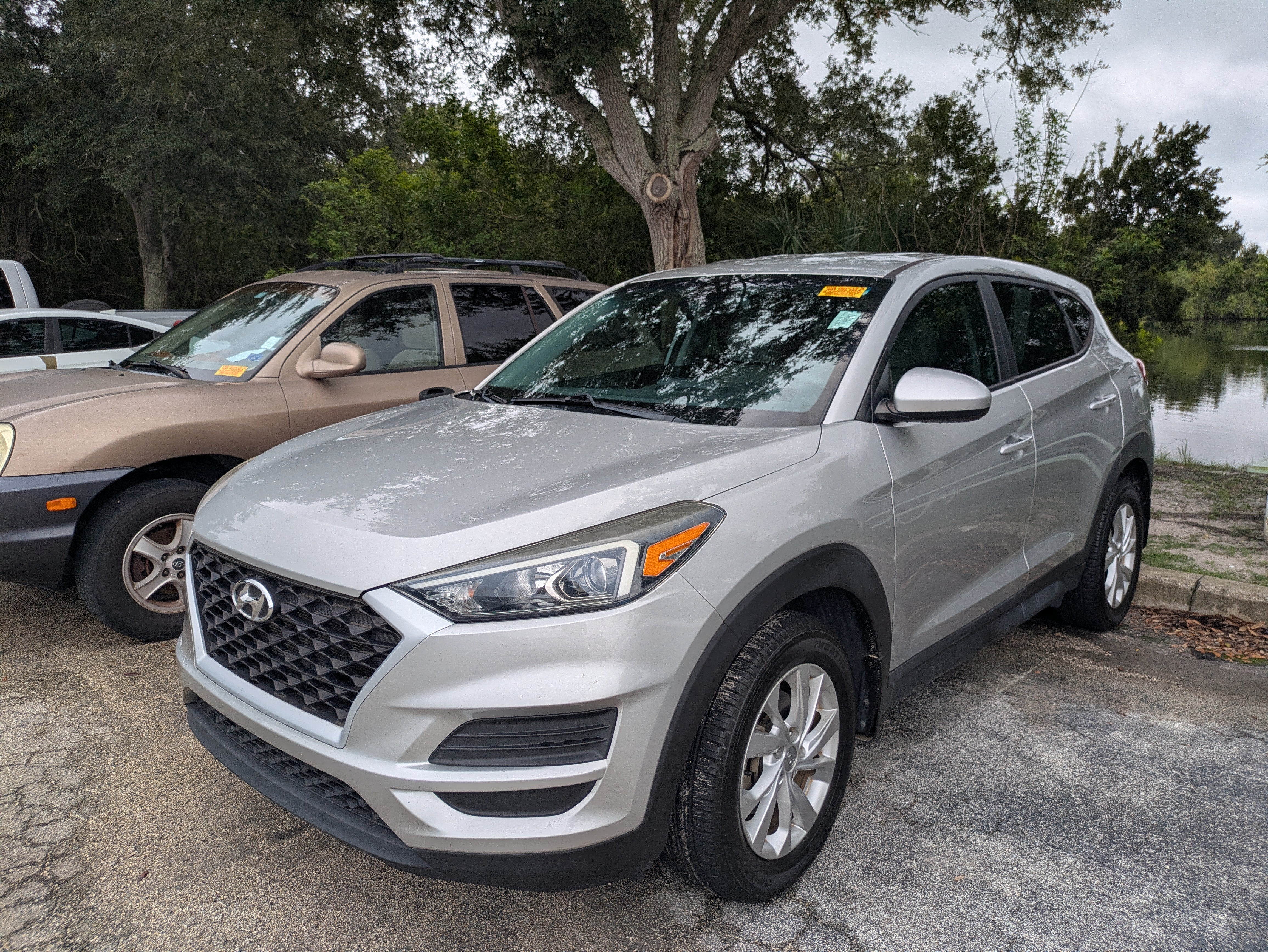 2020 Hyundai TUCSON SE