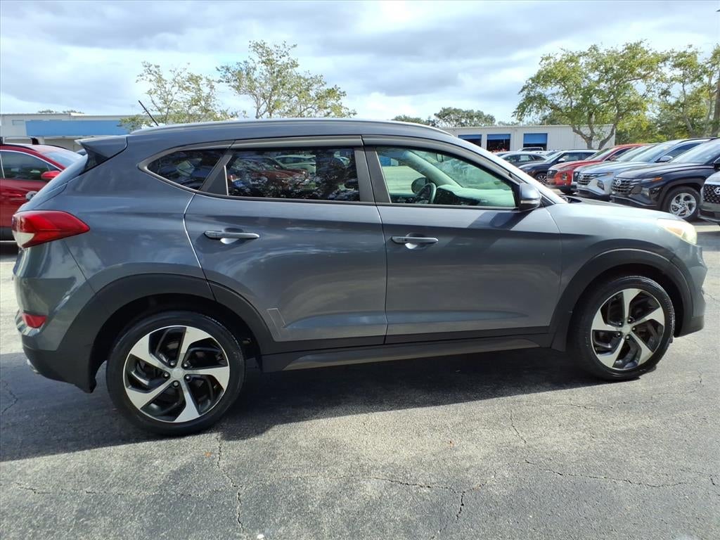 2016 Hyundai TUCSON Sport