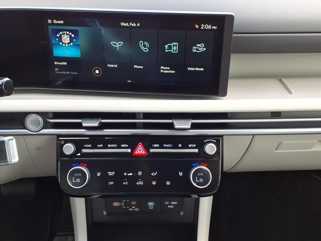 2026 Hyundai TUCSON HYBRID SEL AWD