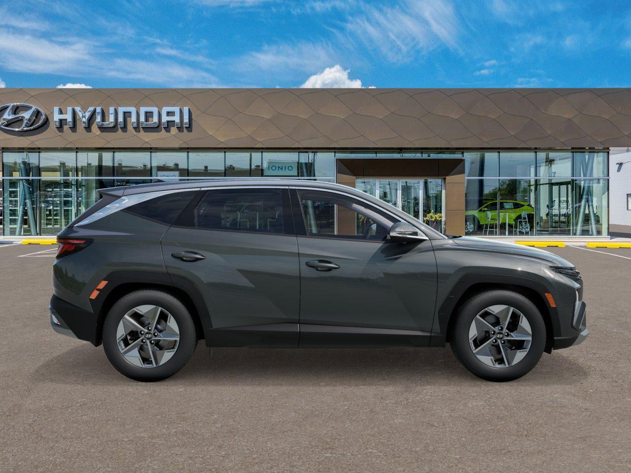 2026 Hyundai TUCSON HYBRID SEL