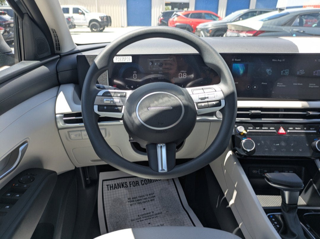 2026 Hyundai TUCSON HYBRID SEL