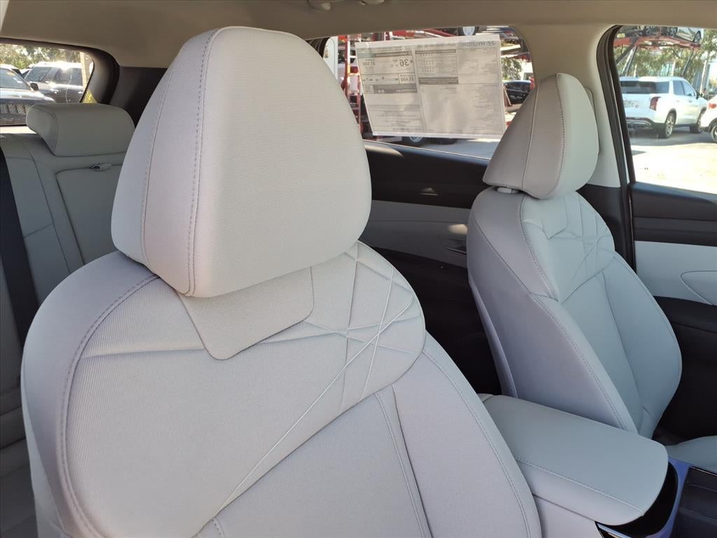 2026 Hyundai TUCSON HYBRID SEL AWD