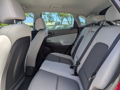 2023 Hyundai KONA SE