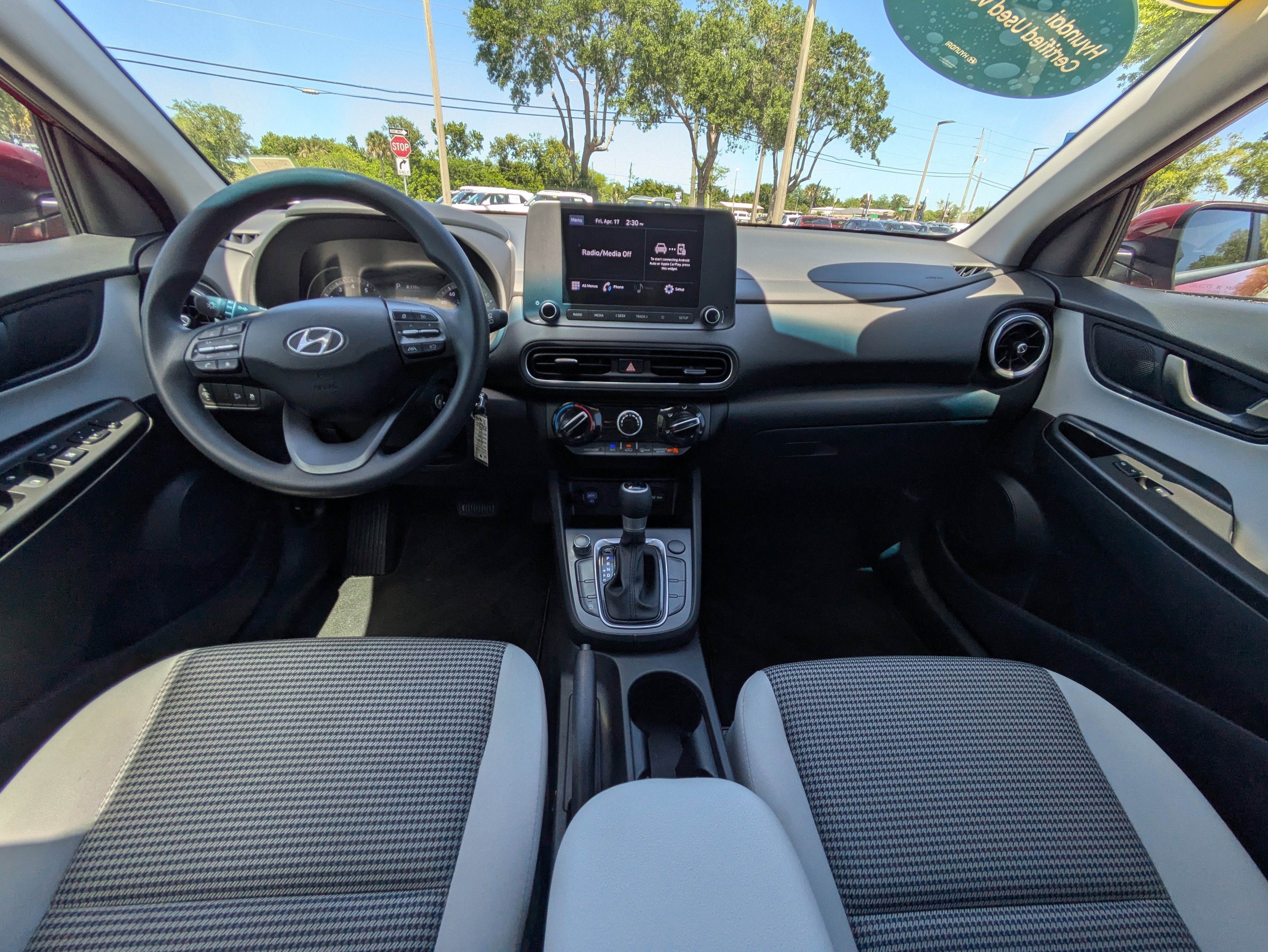 2023 Hyundai KONA SE