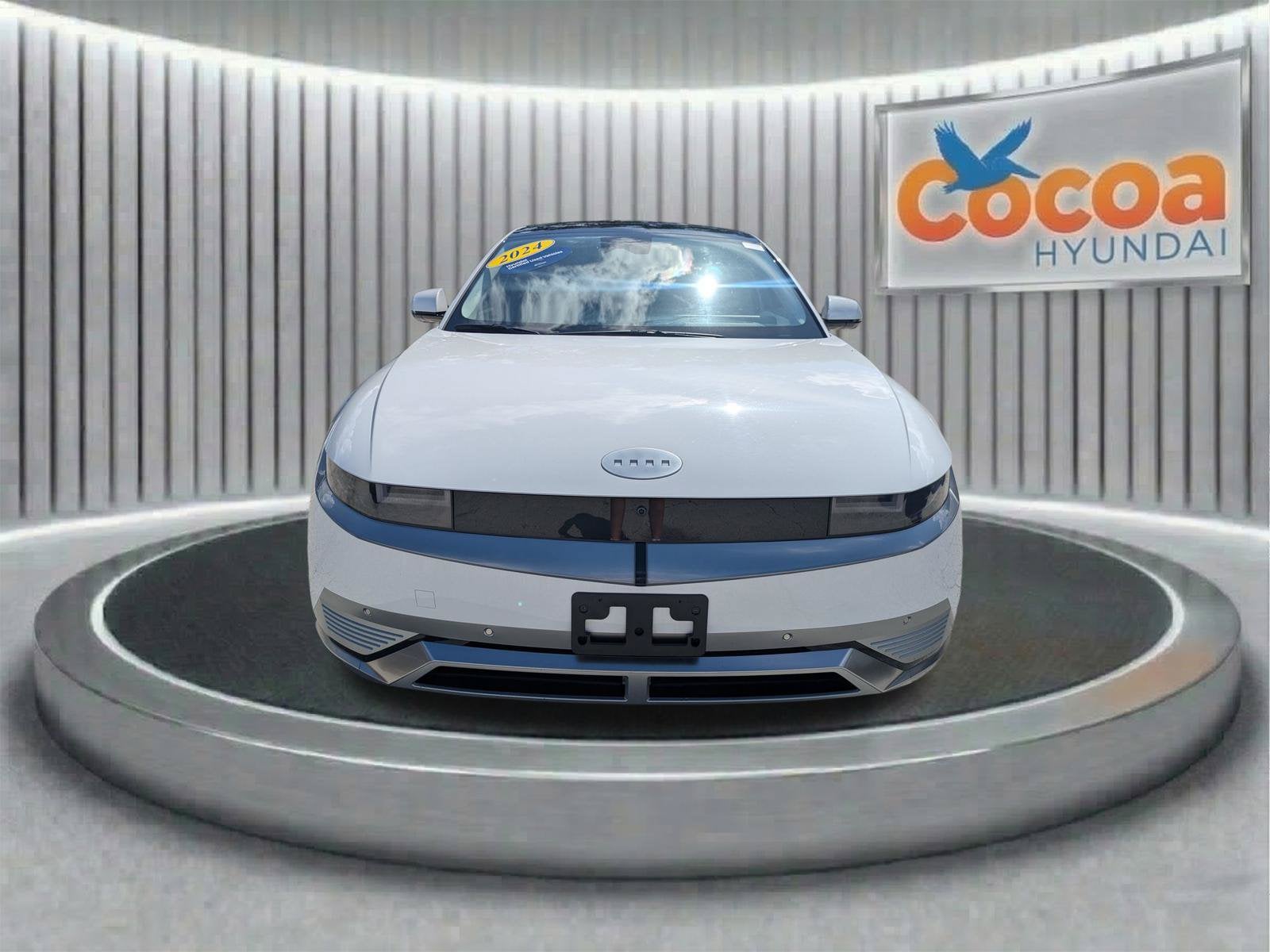 2024 Hyundai IONIQ 5 Limited - Photo 10