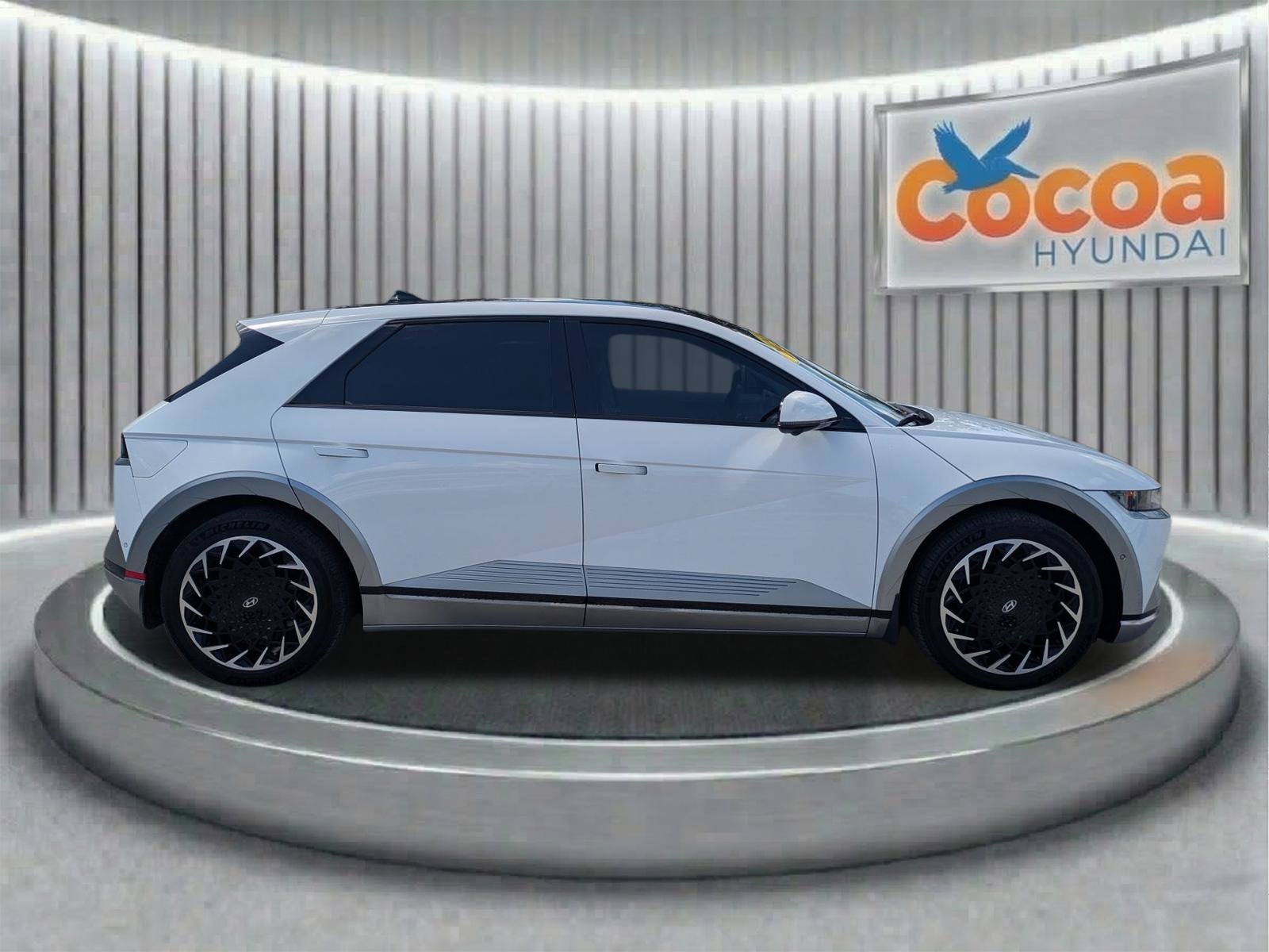 2024 Hyundai IONIQ 5 Limited - Photo 3