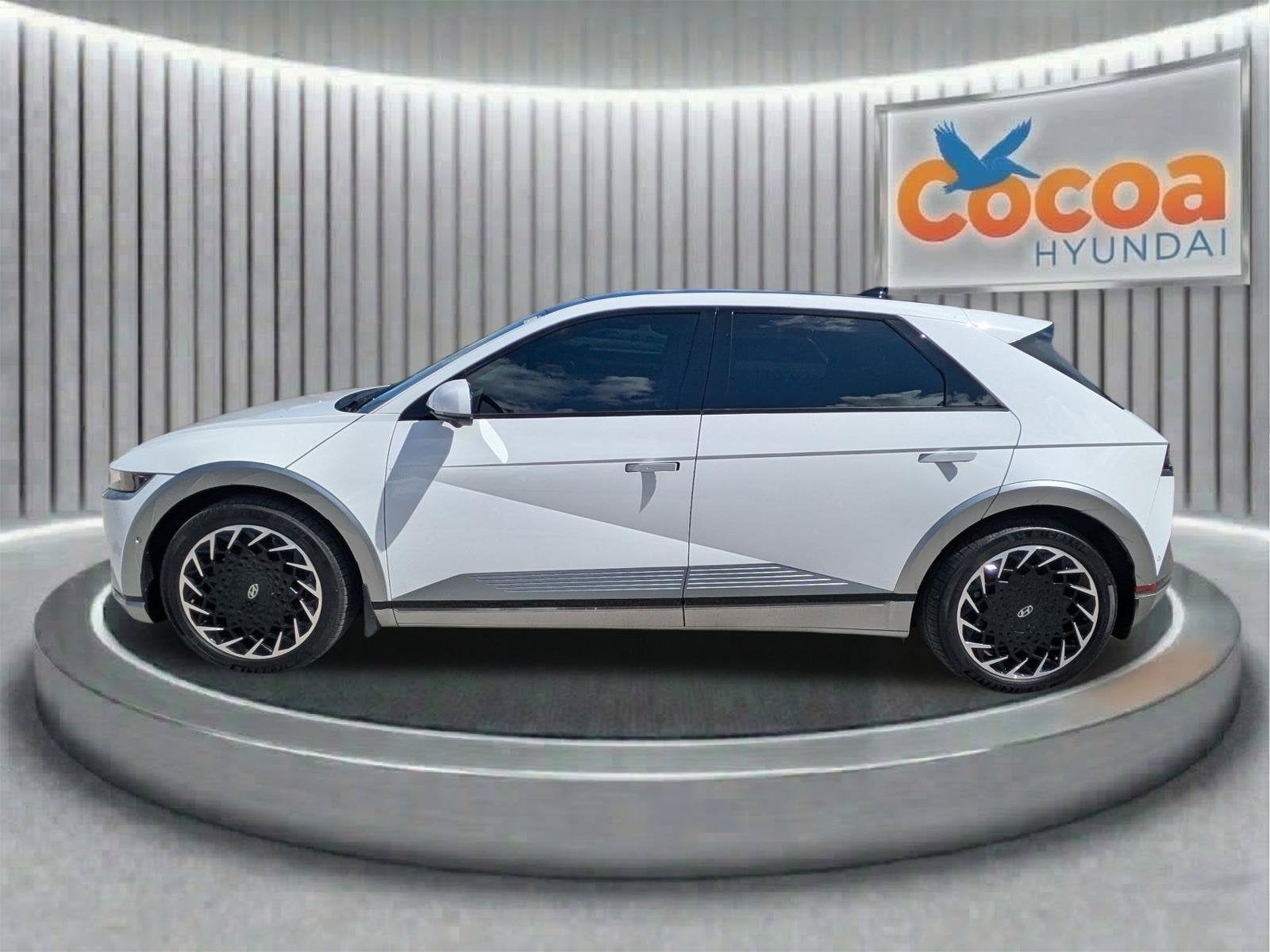 2024 Hyundai IONIQ 5 Limited - Photo 8