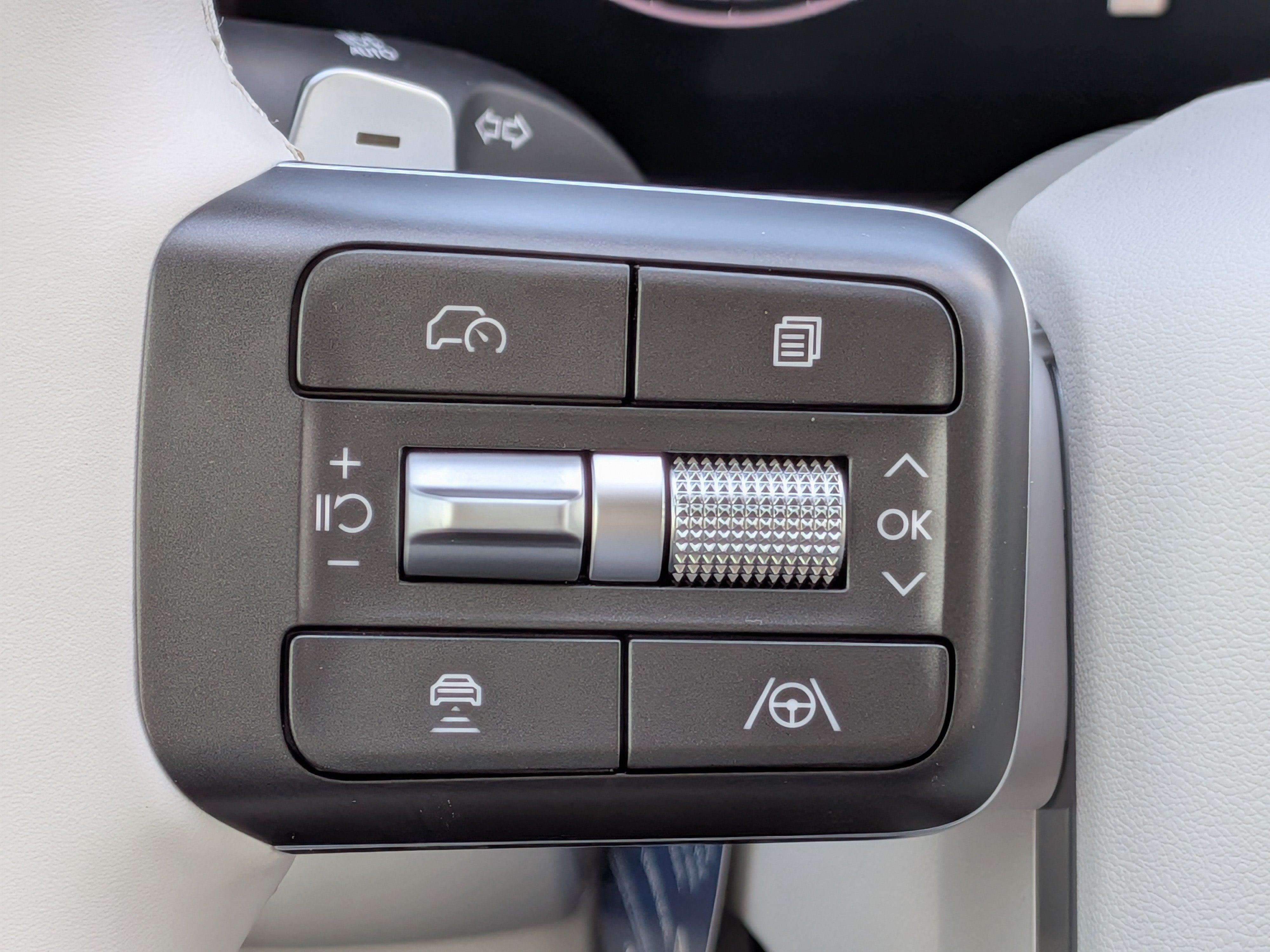 2026 Hyundai PALISADE SE