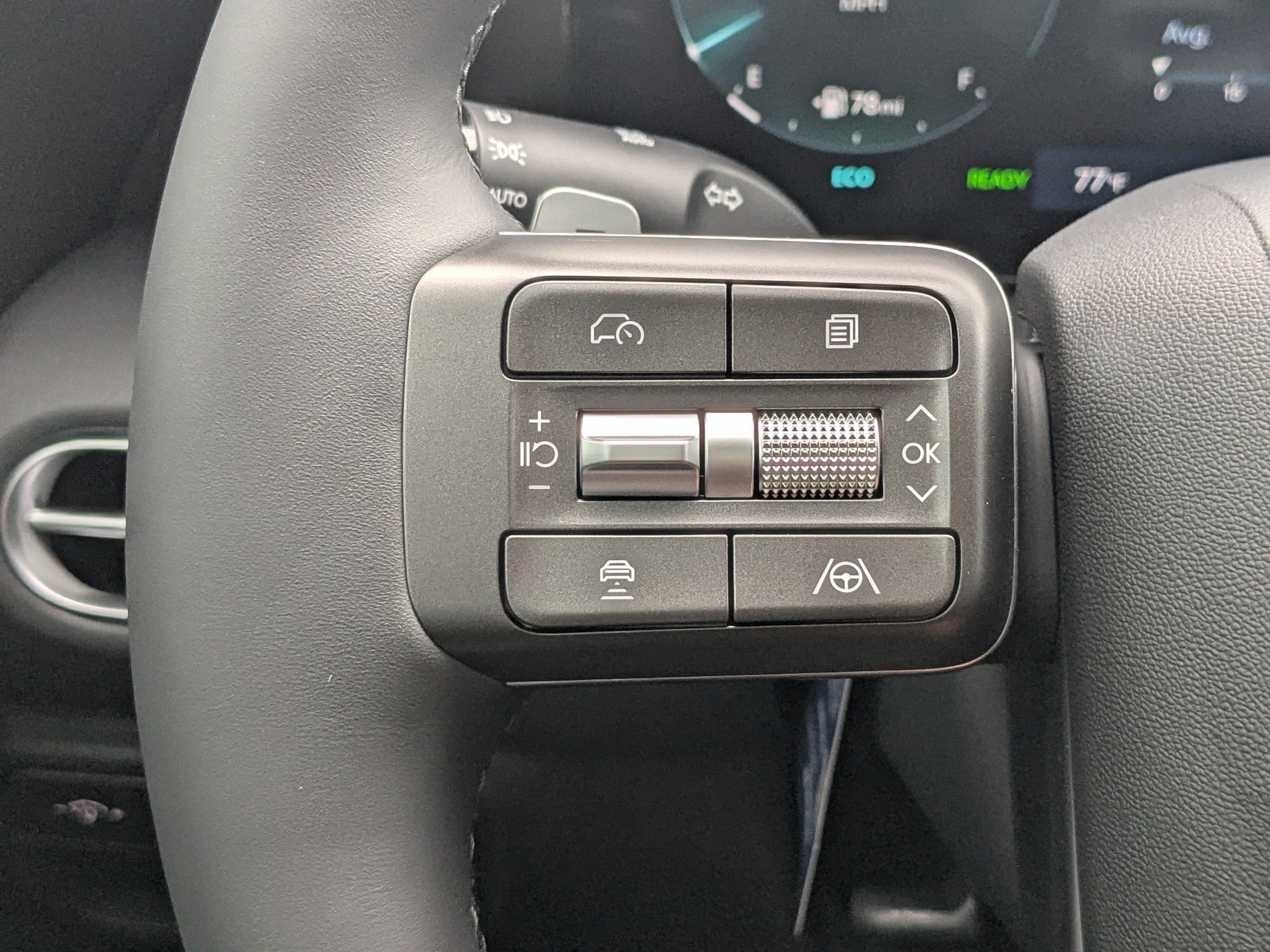 2026 Hyundai PALISADE HYBRID Blue SEL Premium 8P