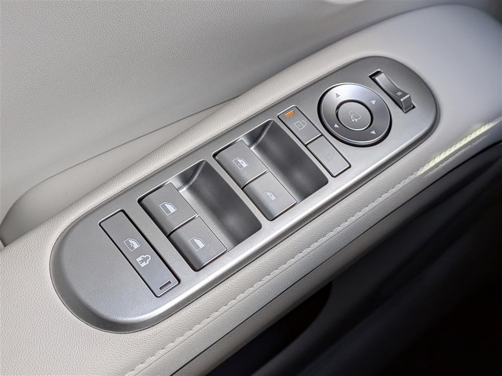 2026 Hyundai PALISADE HYBRID Blue SEL Premium 8P