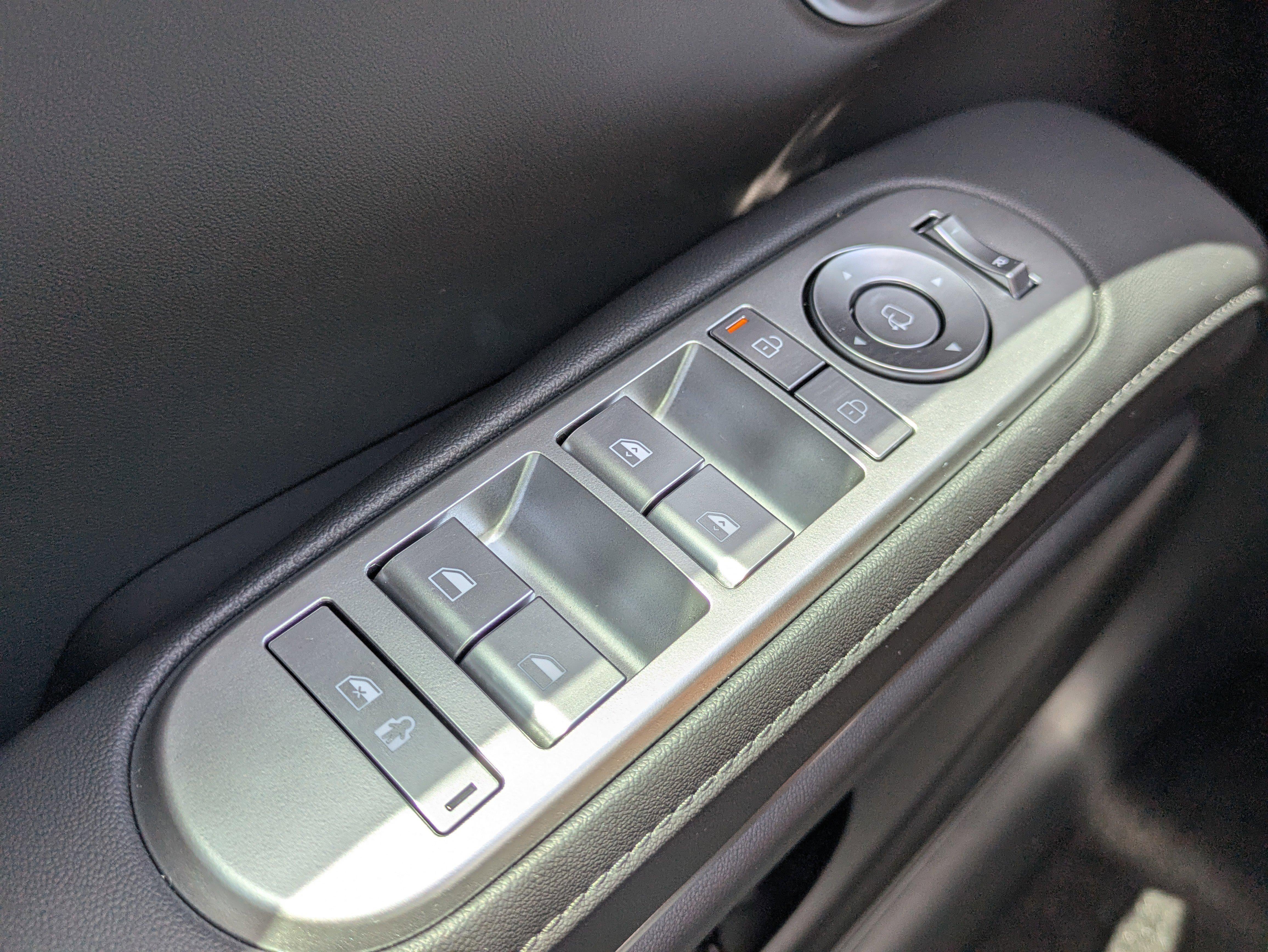2026 Hyundai PALISADE HYBRID Blue SEL Premium 8P