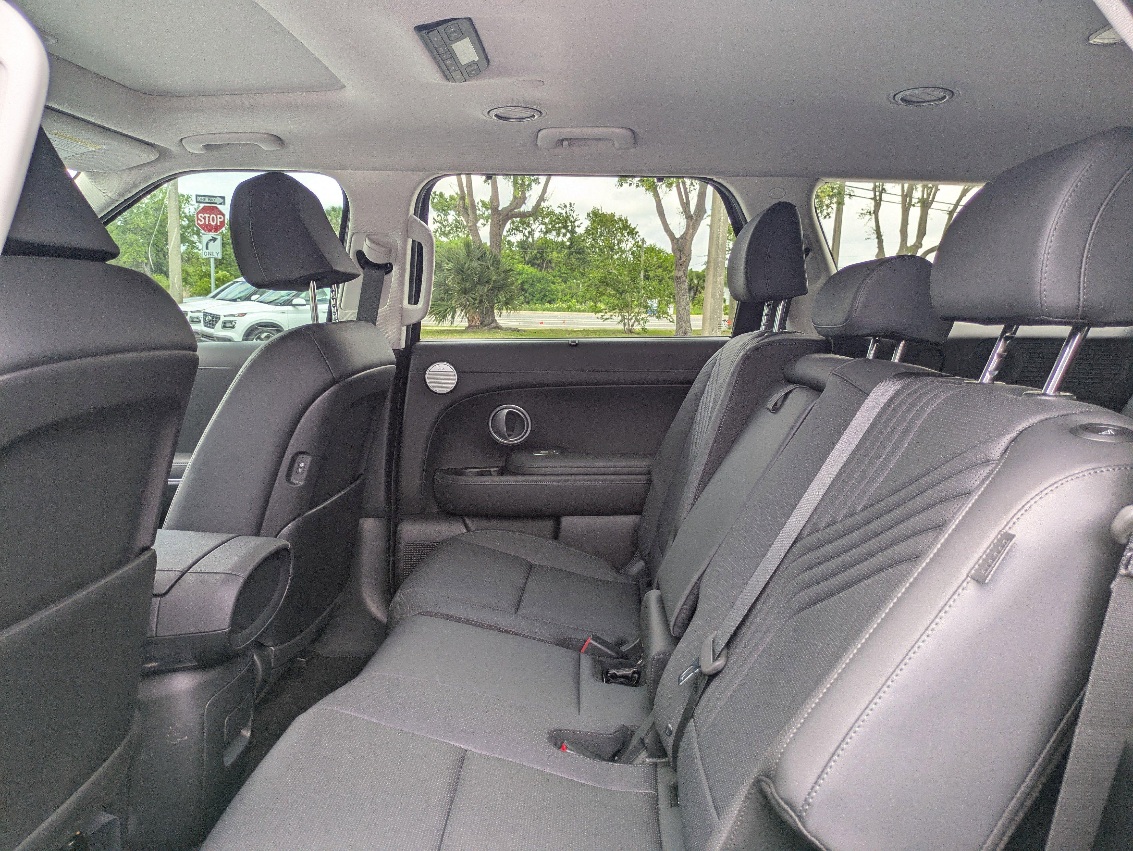 2026 Hyundai PALISADE HYBRID Blue SEL Premium 8P