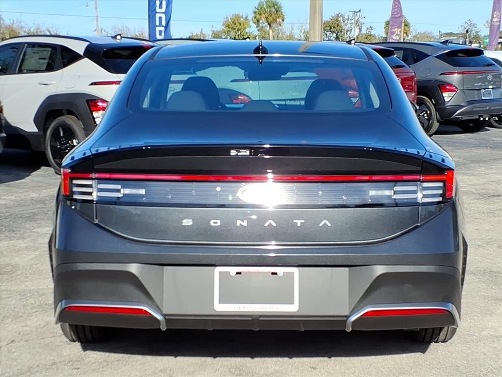 2026 Hyundai SONATA SE