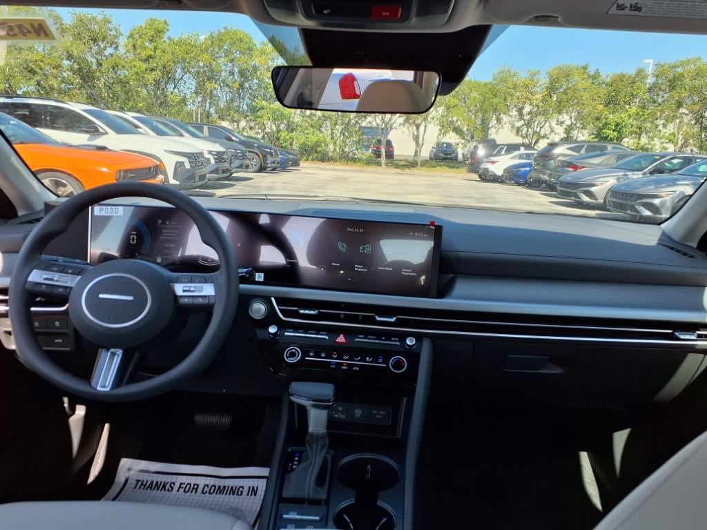 2025 Hyundai SONATA SE