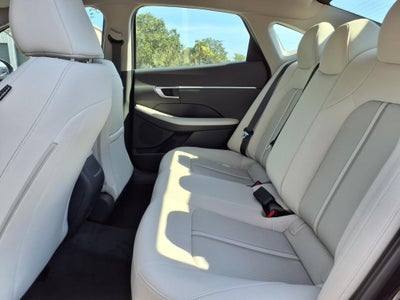 2025 Hyundai SONATA SE