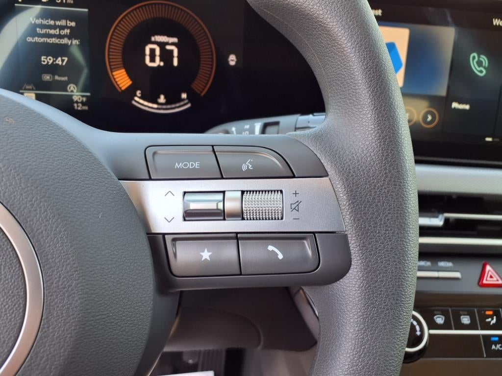 2025 Hyundai SONATA SE