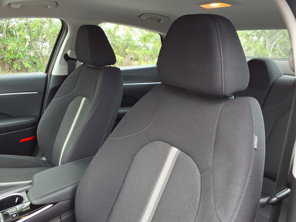 2023 Hyundai SONATA HYBRID Blue