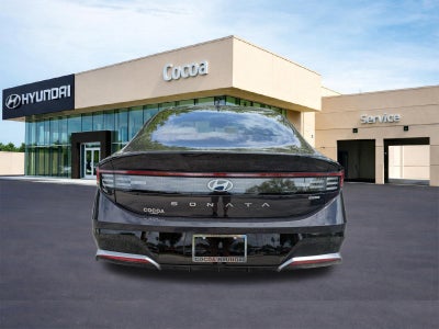 2026 Hyundai SONATA HYBRID SEL