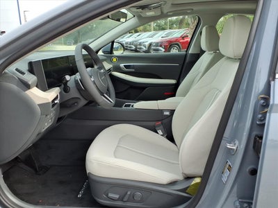 2026 Hyundai SONATA HYBRID SEL