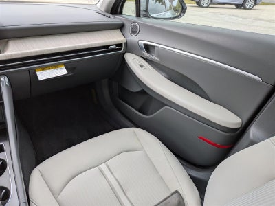 2026 Hyundai SONATA HYBRID SEL