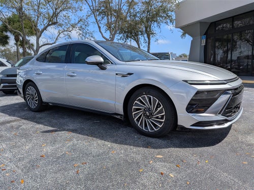 2026 Hyundai SONATA HYBRID SEL