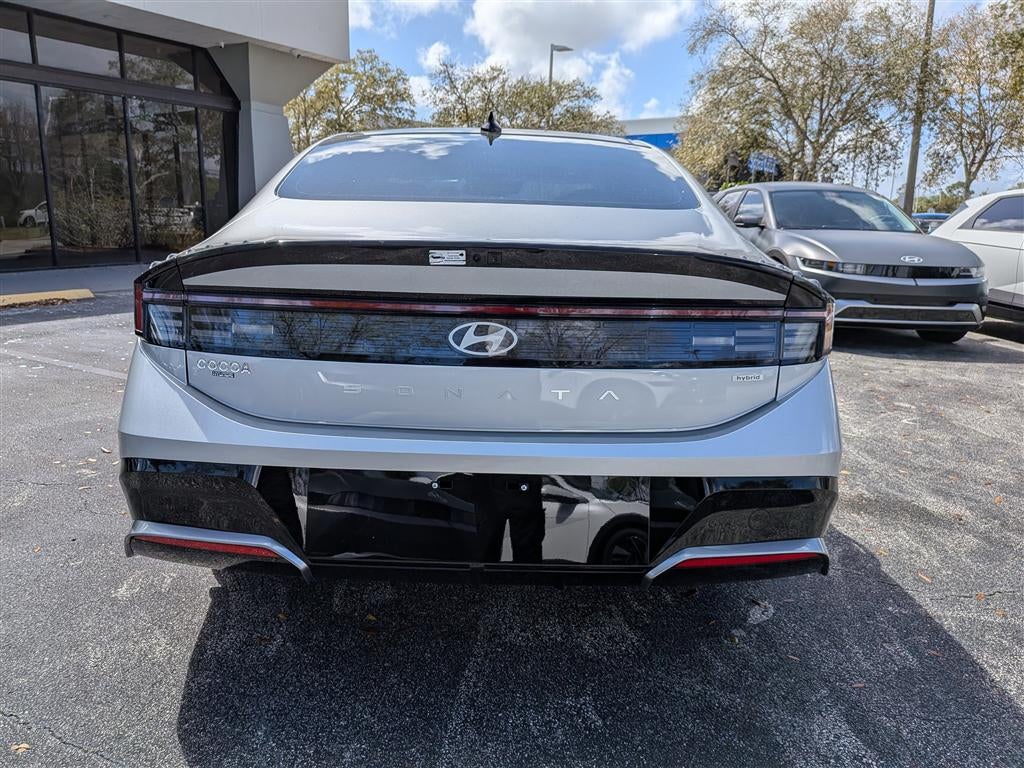 2026 Hyundai SONATA HYBRID SEL