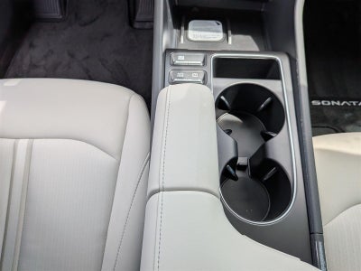 2026 Hyundai SONATA HYBRID SEL
