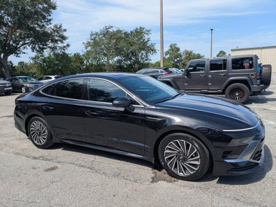 2025 Hyundai SONATA HYBRID Limited