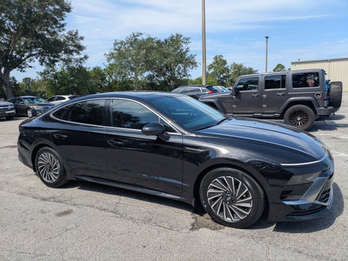 2025 Hyundai SONATA HYBRID Limited