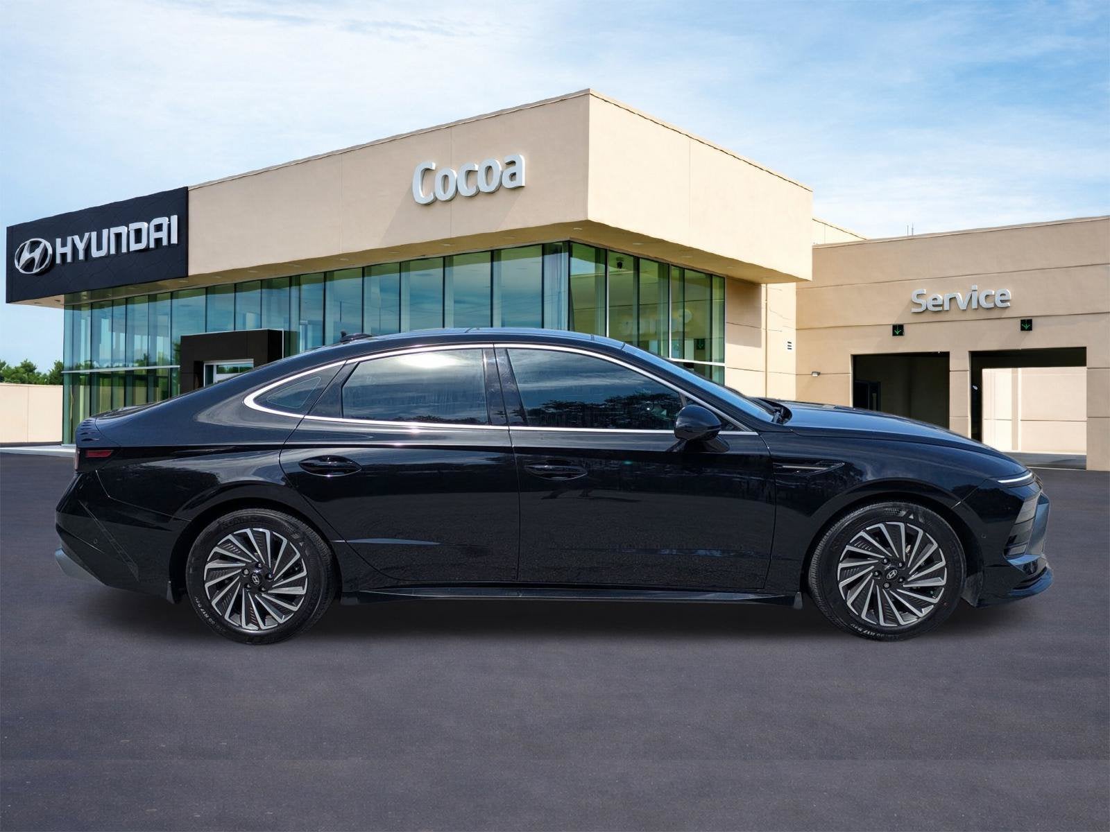 2025 Hyundai SONATA HYBRID Limited