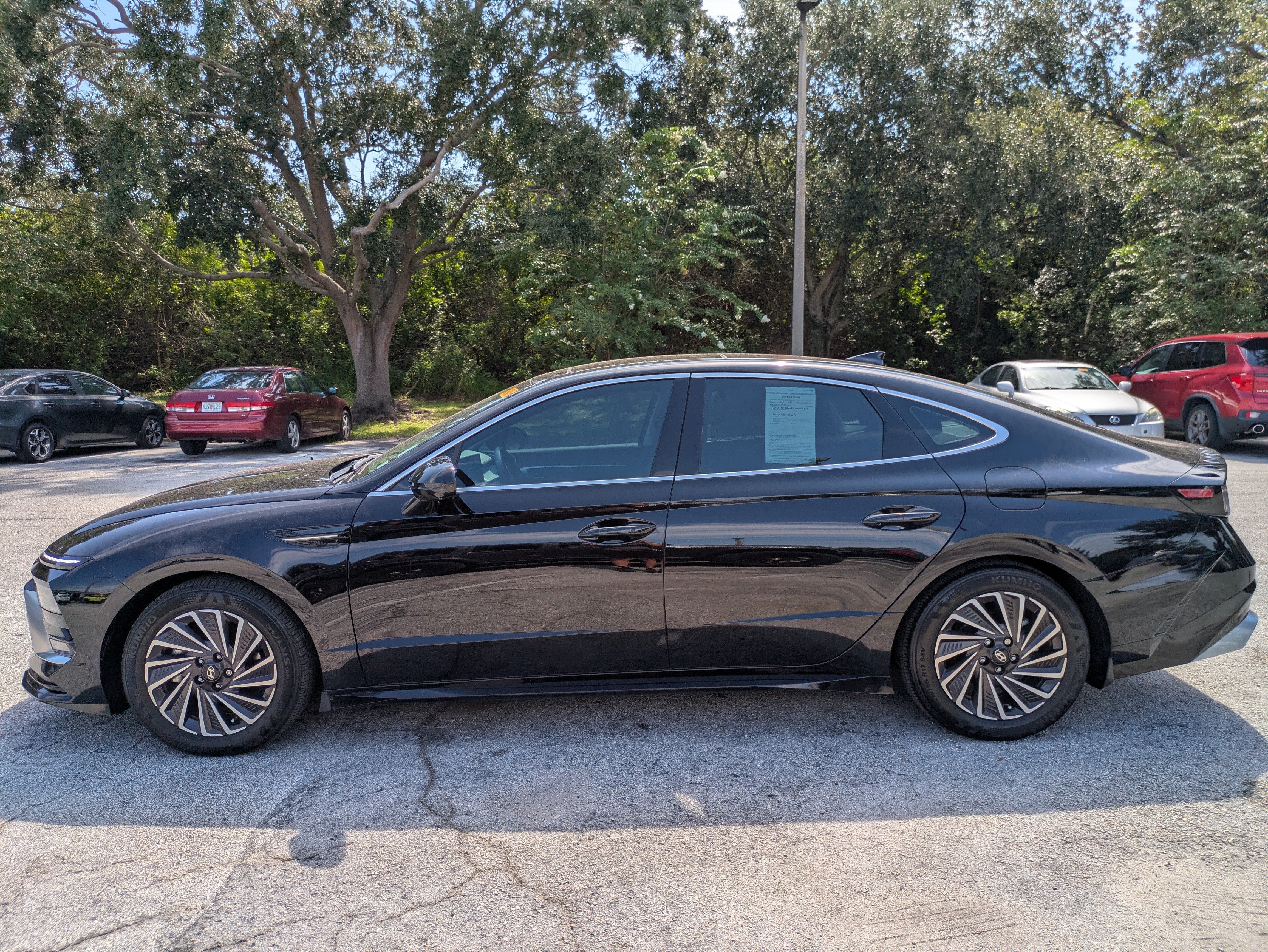2025 Hyundai SONATA HYBRID Limited