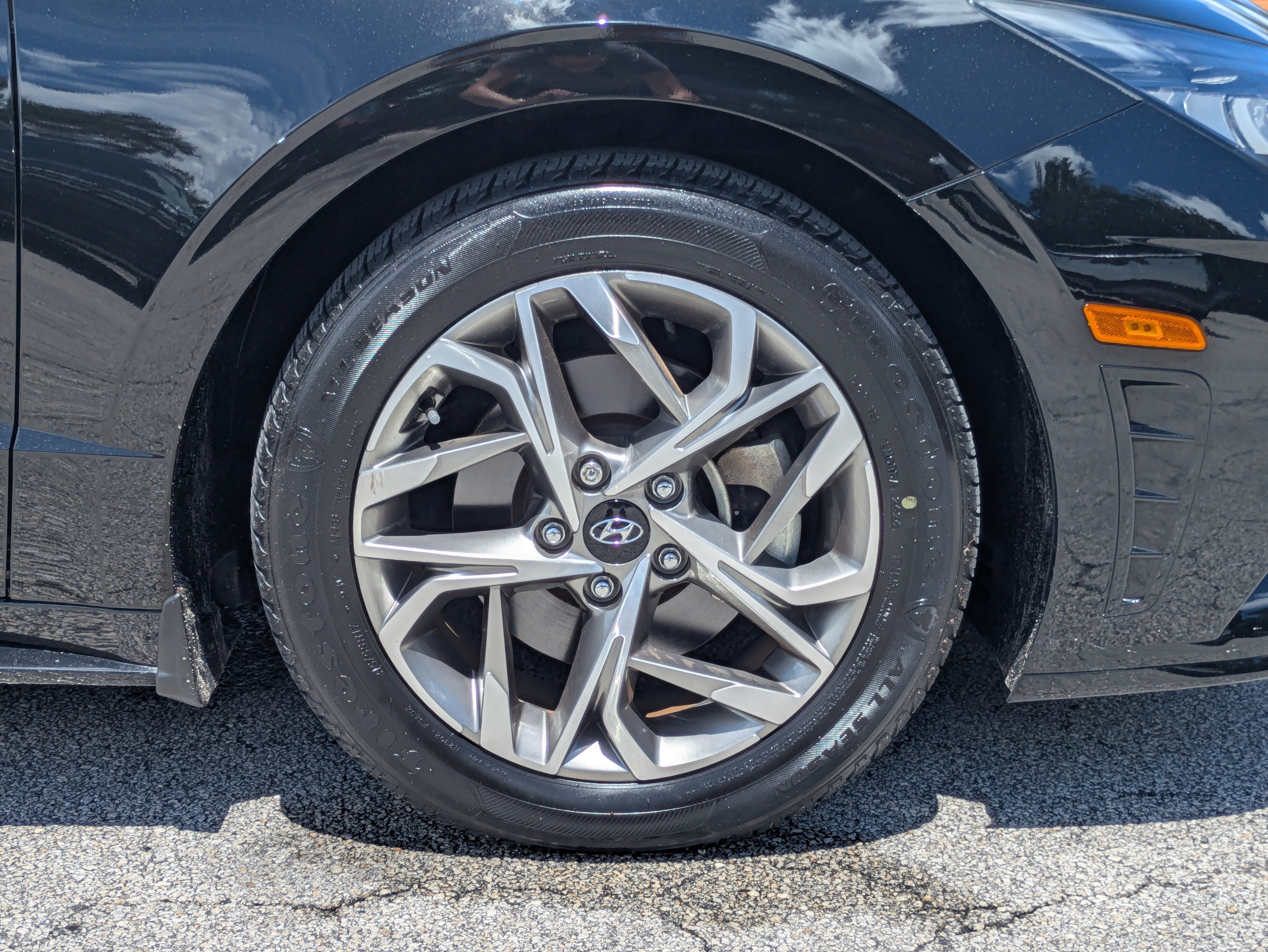 2021 Hyundai SONATA SEL