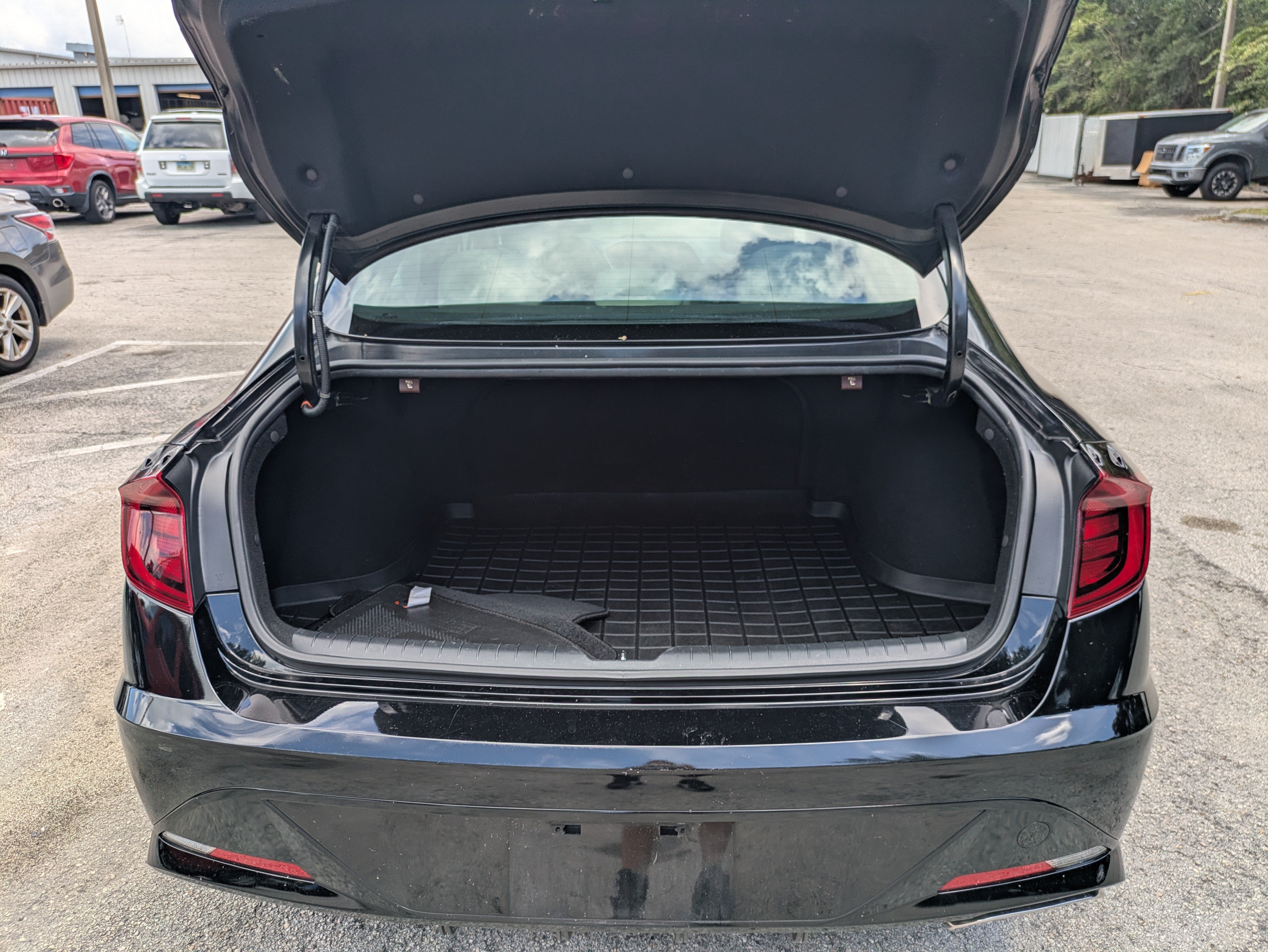 2022 Hyundai SONATA SEL