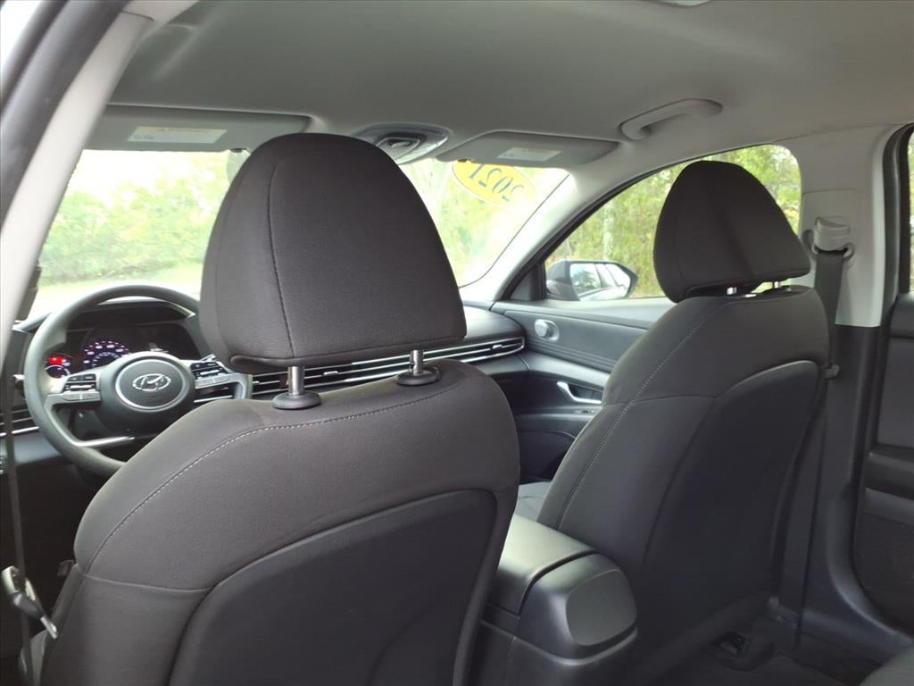 2021 Hyundai ELANTRA SE