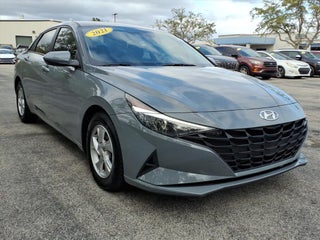 2021 Hyundai ELANTRA SE