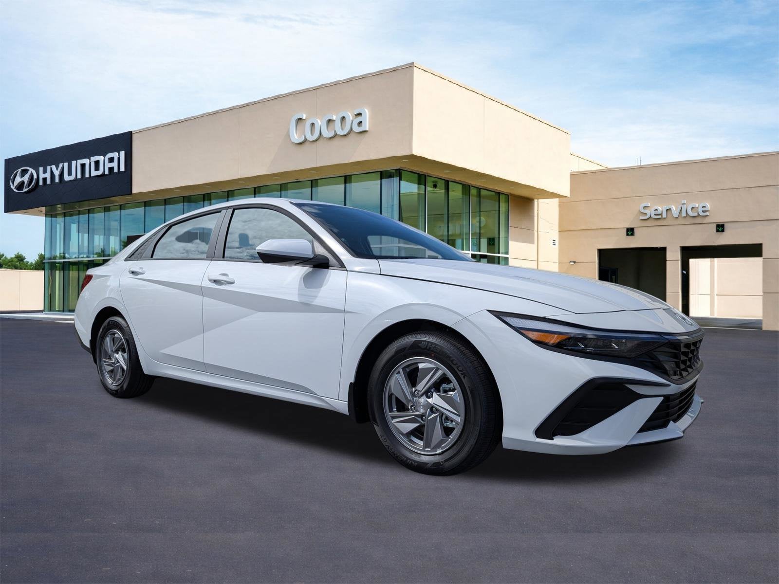 2026 Hyundai ELANTRA SE