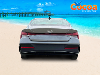 2025 Hyundai ELANTRA SE