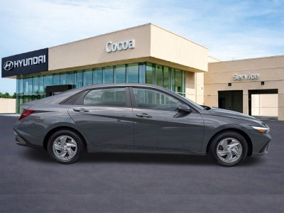 2026 Hyundai ELANTRA SE