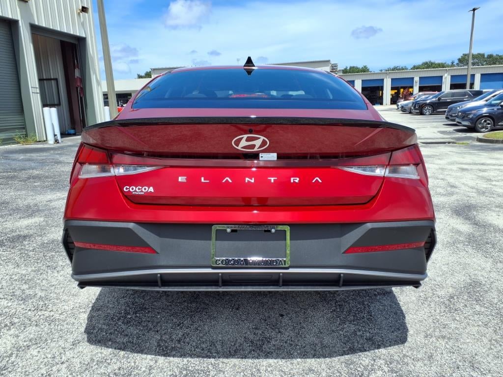 2025 Hyundai ELANTRA SEL Sport