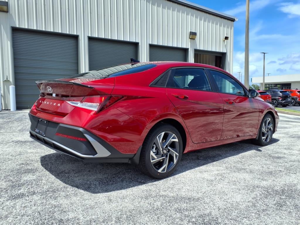 2025 Hyundai ELANTRA SEL Sport