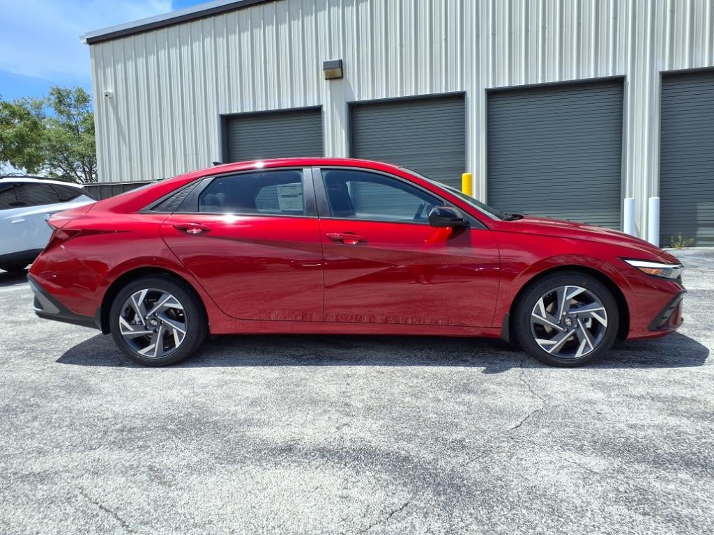 2025 Hyundai ELANTRA SEL Sport