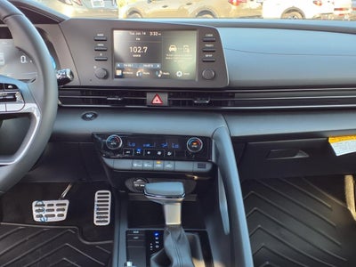 2025 Hyundai ELANTRA SEL Sport