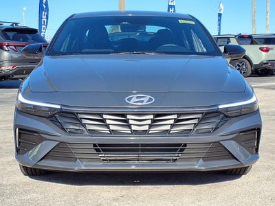 2025 Hyundai ELANTRA SEL Sport