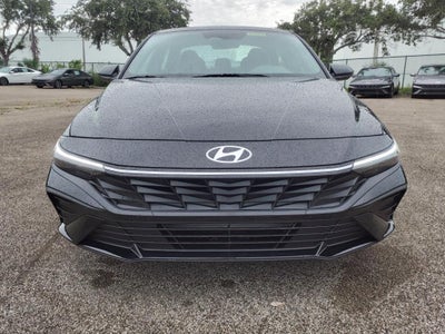 2024 Hyundai ELANTRA SEL