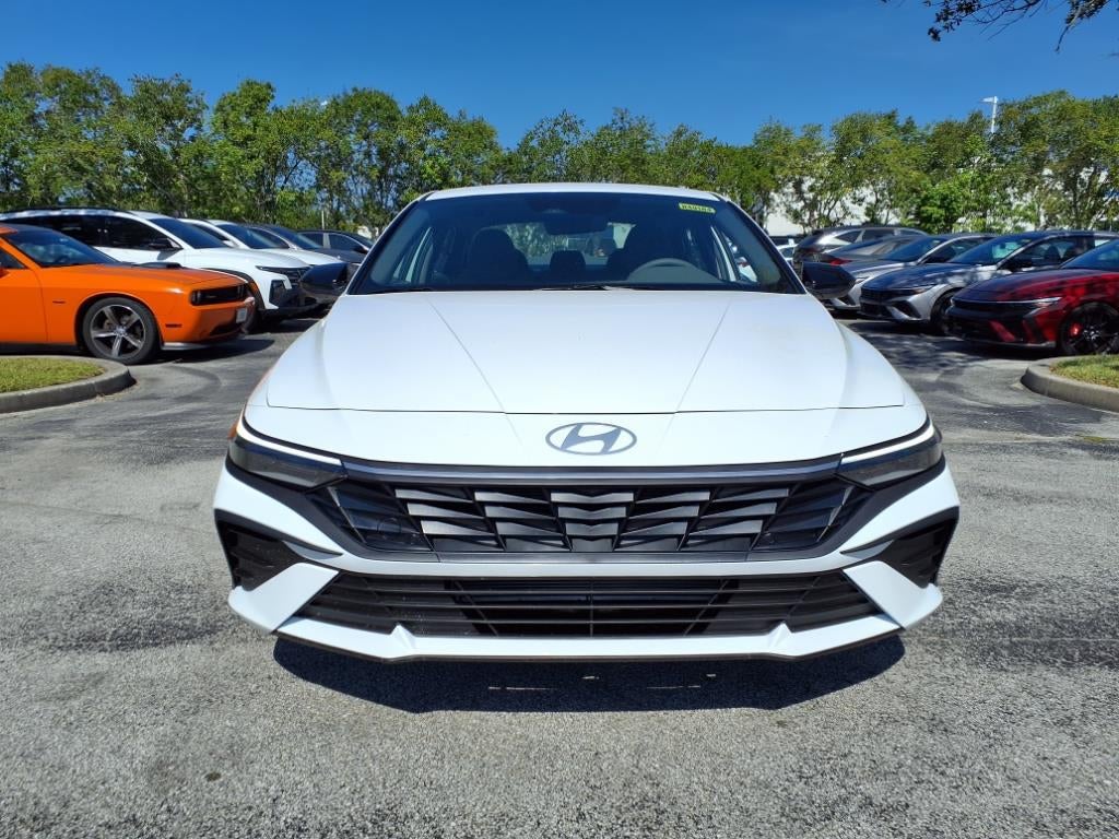 2025 Hyundai ELANTRA SEL Sport