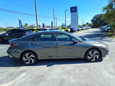 2025 Hyundai ELANTRA SEL Sport