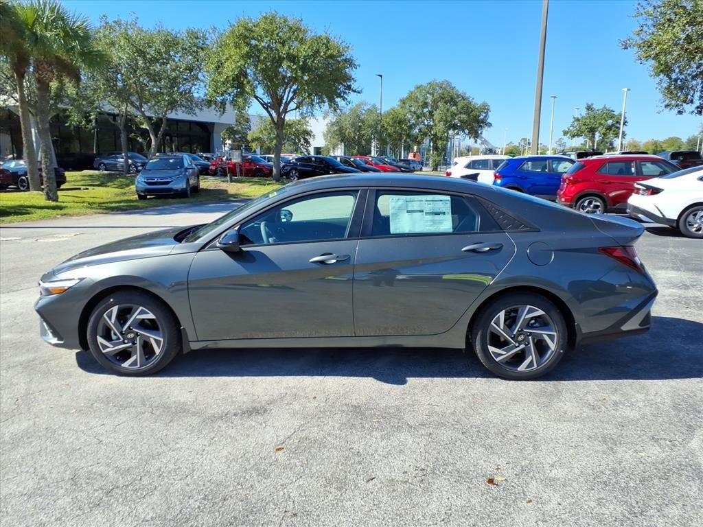 2025 Hyundai ELANTRA SEL Sport