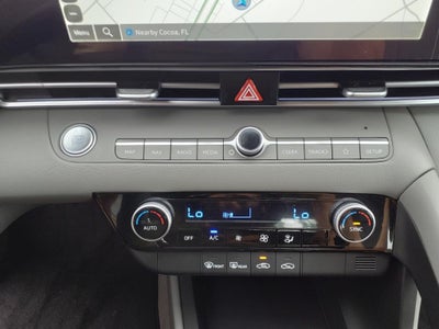 2024 Hyundai ELANTRA SEL